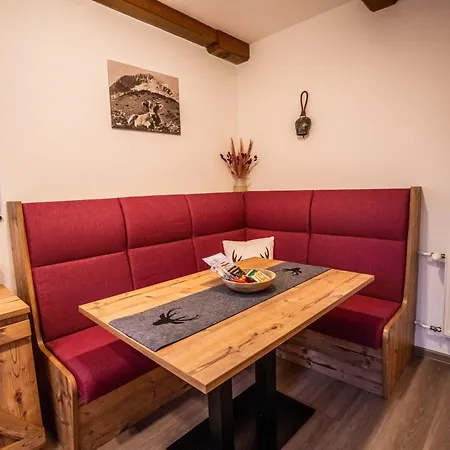 Tiroler Alpblick Апартаменты *